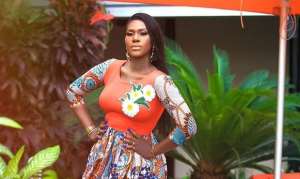 Actress, Stephanie Okereke Wows Fans with Stunning outfit