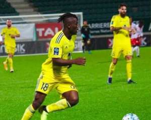 Ebenezer Assifuah Nets Brace To Power FC Pau Past Chteauroux