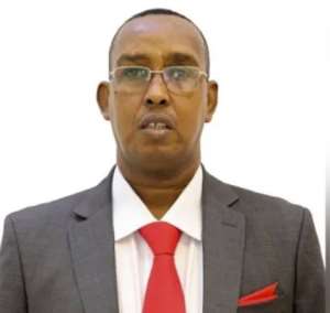 Veteran Journalist And Spokesman Of The Federal Government Of Somalia Moallimu Wounded In Suicide Attack