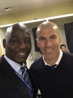 PHOTOS: Fifa General Coordinator Anthony Baffoe fraternises with Real Madrid stars after Club World Cup finals