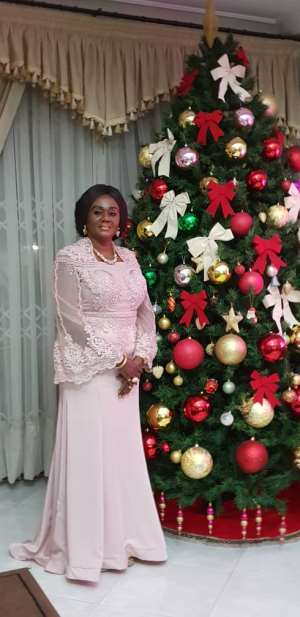 Hon. Lawyer Barbara Oteng-Gyasi wishes All A Merry Christmas And A Prosperous New Year