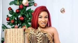 How Nollywood Actress, Tonto Dikeh Celebrated her Christmas photos