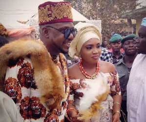 Actor, Ken Erics Ties the Knot with Pretty Lover