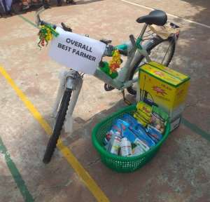 Social media goes wild as Accra best farmer goes home with bicycle and sanitizer