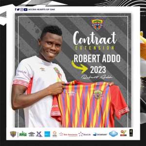 Defender Robert Addo Sowah sign contract extension with Hearts of Oak