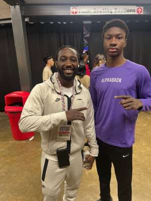 Joseph Awinongya Jr. meets Terrence Crawford at Louisiana Championship ...