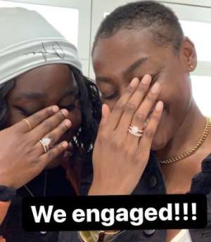 Photos Two Lesbians Engaged