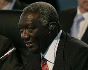 Kufuor meets Chinese power company delegation