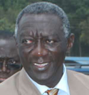 President Kufuor cautions against electing DCEs -