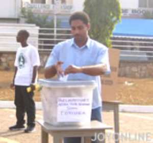 Independent Candidate for Chiana-Paga petitions EC