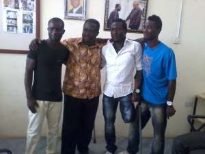 AMPUTEE FOREIGN STARS CONFER ON GHANA AMPUTEE CAPO