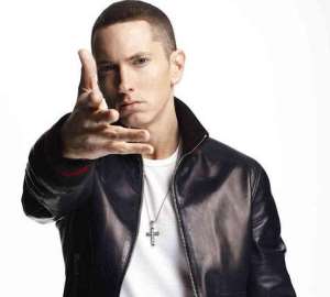 Eminem, Rihanna To Perform At Mtv Movie Awards 2014