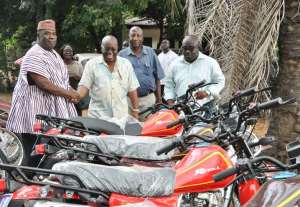 Nana Presents 100 Bikes To NPP