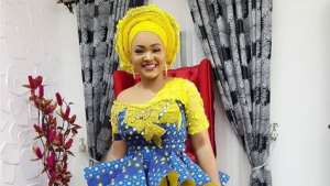 Nollywoods Beauty: Actress, Mercy Aigbe Slays in Ankara Outfit