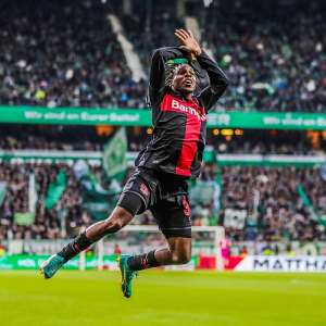 Bundesliga: Jeremie Frimpong scores a stunner as unbeaten Bayer Leverkusen stun Bayern Munich to take control of title race