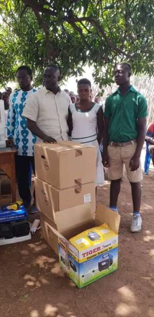 Murugu Basic School Receives Support From Deputy Chief Of Staff