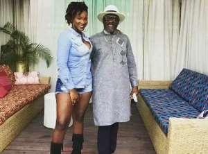Ebony Reigns and her dad