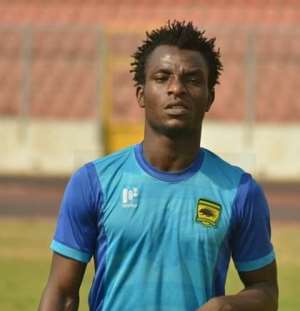 Kotoko midfielder Baba Mahama set for debut against Bechem United