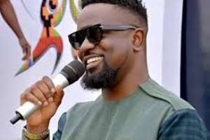 'You're successful when you wish others well' - Sarkodie advises Ghanaian youth