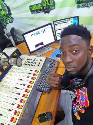 Willis Beatz Reacts to VGMA 2017 Sound Engineer and Producer of the Year Nominations