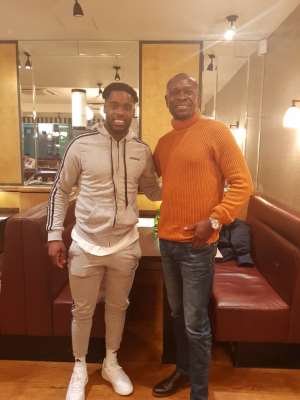 Black Stars Coach CK Akonnor Meets Up With Jeffery Schlupp In England