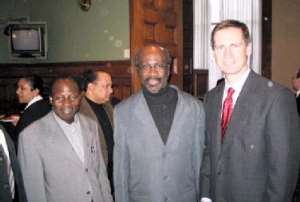McGuinty holds reception for the Ethnic Press