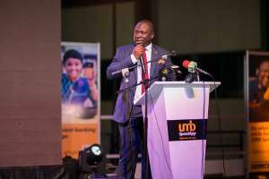 UMB Launches Mobile Banking App