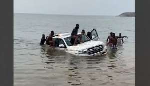 VR: Driver drowns with vehicle in Volta Lake at Krachi