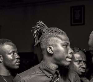 Stonebwoy Was Given A Week To Decide His Fate At Zylofon – Kumi Guitar Reveals