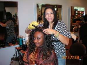 Ini Edo at Pentagon City Shopping Mall to make her hair