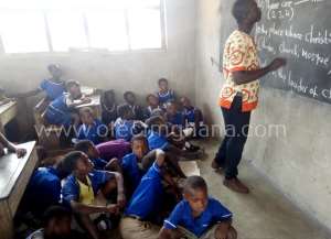 Pathetic! Pupils Of Fakwasi Presby Basic School Study On Bare Floor