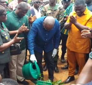 Leave government if you want to be a miner - President Mahama cautions appointees again