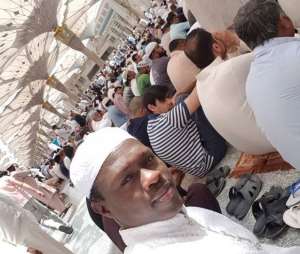 Actor, Ali Nuhu Travels to Mecca, Rededicates Life