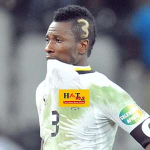 Sports Journalist blasts ‘hypocritical’ Asamoah Gyan for criticizing Black Stars selection