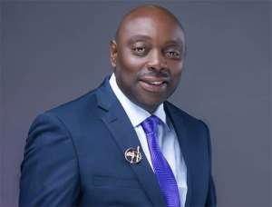 Segun Arinze