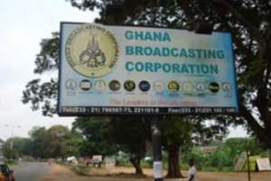 GBC Boardurged toinformstaff about D-Gs contract renewal