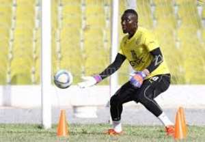 South African side Mamelodi Sundowns deny interest in Ghana goalkeeper Richard Ofori
