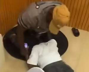 Couple’s photo shoot turns chaotic after man tries to check his wife’s phone
