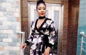 Nollywood actress, Mary Uche Burst Brains with her Killer Thighs photos