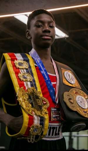 Joseph Awinongya Jnr. compared to World Boxing Greats