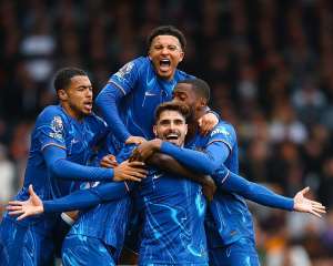 PL: Chelsea come from behind as late show stuns Fulham