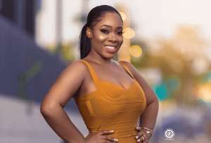 'Repented' Moesha Buduong back again as she's seen cuddled by an unknown man