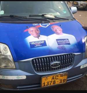 Taxi drivers in Bekwai declare support for Lawyer Ralph, Bawumia for rebranding their cars