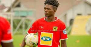 I Ditched Medeama SC To Sign For Asante Kotoko – Empem Dacosta