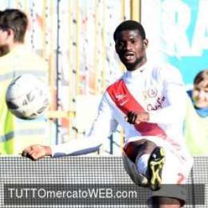 Ghanaian youngster Isaac Donkor suffers knee injury
