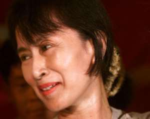 Suu Kyi's detention extended