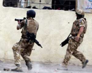 UK soldiers 'deserting over Iraq war'