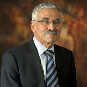 Dr. Adnan Shihab-Eldin,     former OPEC Secretary General