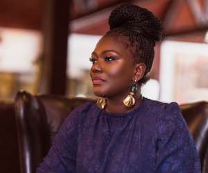 Dentaa Amoateng honoured by African Women In Europe Awards