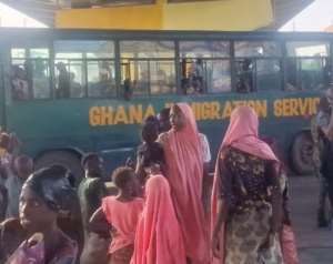 Ghana Immigration Service suspends arrests of migrant beggars
